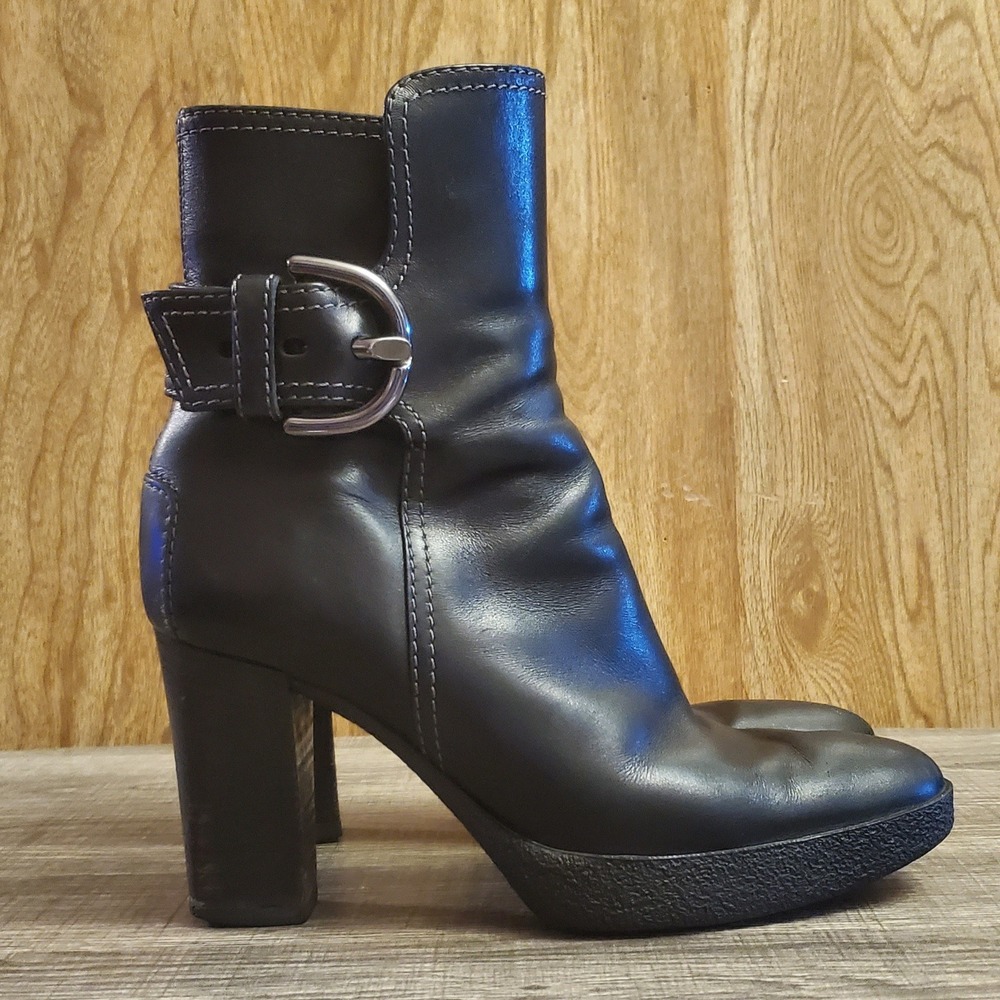 Tod's Leather Biker Boots Women's Size 7 Black‎